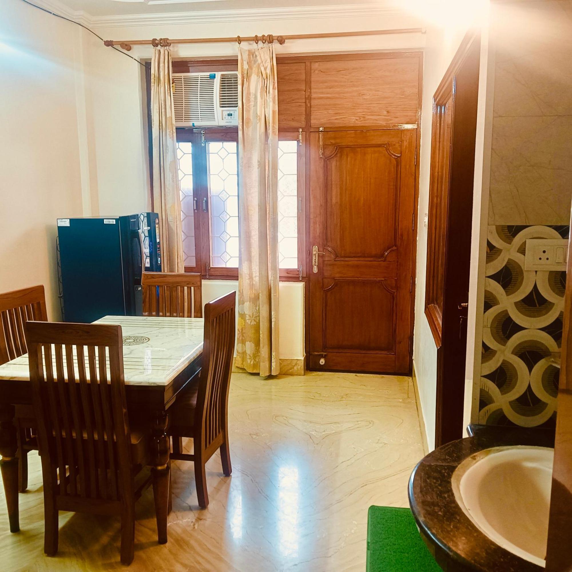 Apartment Luxury 3 Bhk 15 Mins From Kashi Vishwanath Temple Varanasi