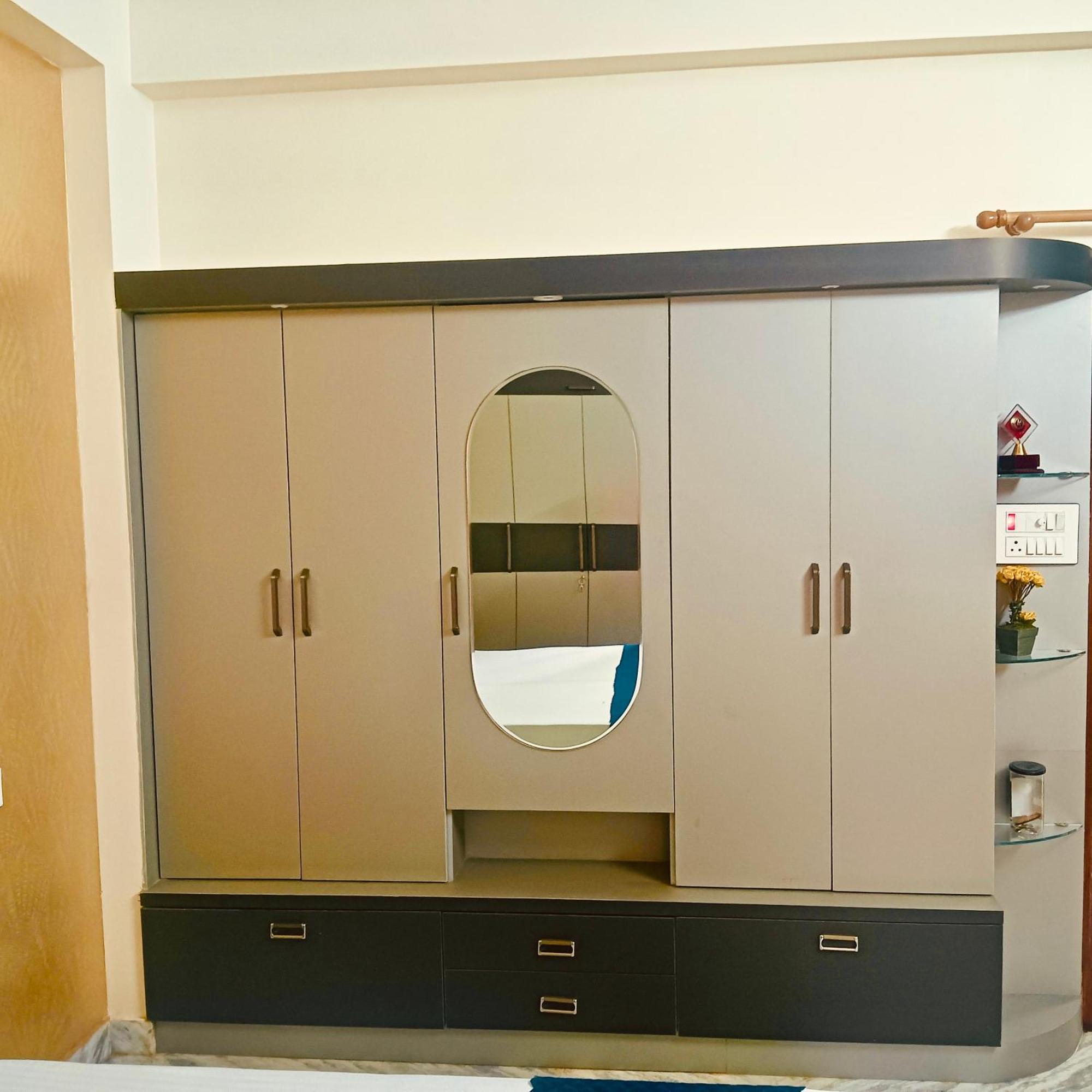 Apartment Luxury 3 Bhk 15 Mins From Kashi Vishwanath Temple *