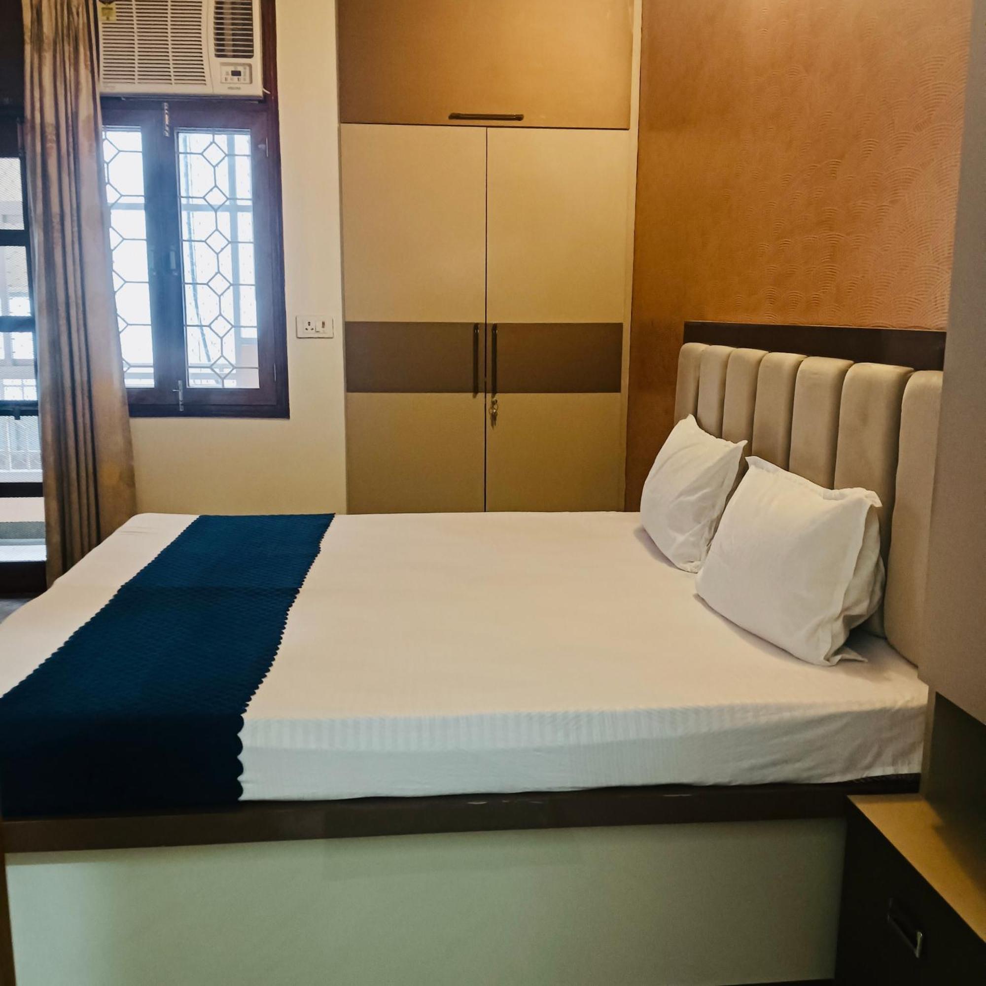 Luxury 3 Bhk 15 Mins From Kashi Vishwanath Temple Apartment Varanasi